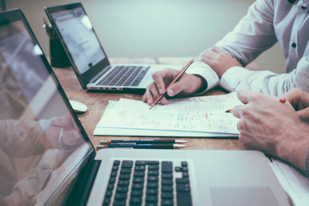 Building-a-Company-Website_-Key-Considerations-for-Success